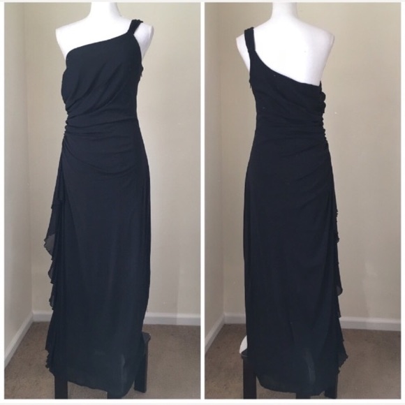 Signature by Sangria Dresses & Skirts - Black one-Shoulder side Ruched maxi dress 14